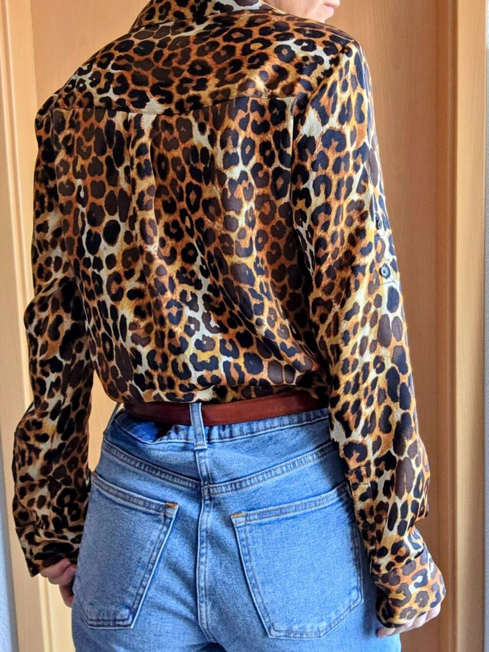 Express The Portofino Shirt Slim Fit Button Down Long Sleeve Top Cheetah Size XS - Picture 5 of 16